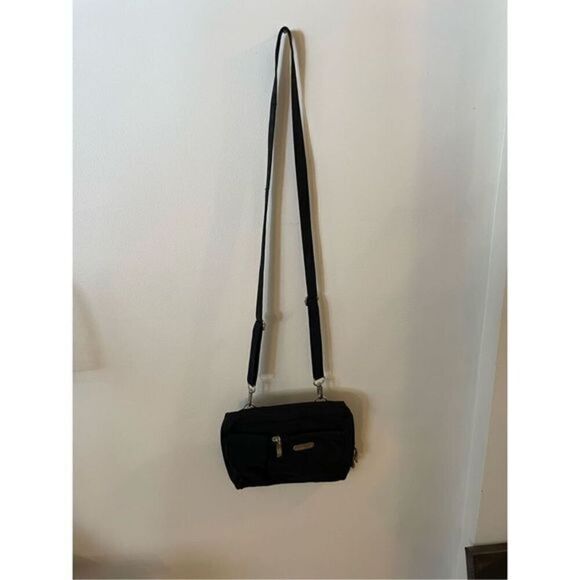 Baggallini Crossbody Purse - Picture 1 of 4